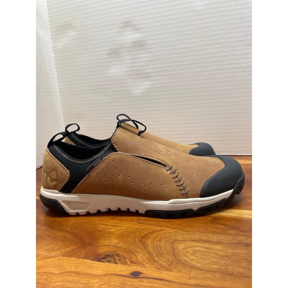 Spenco Nomad slip on leather comfort shoes 9